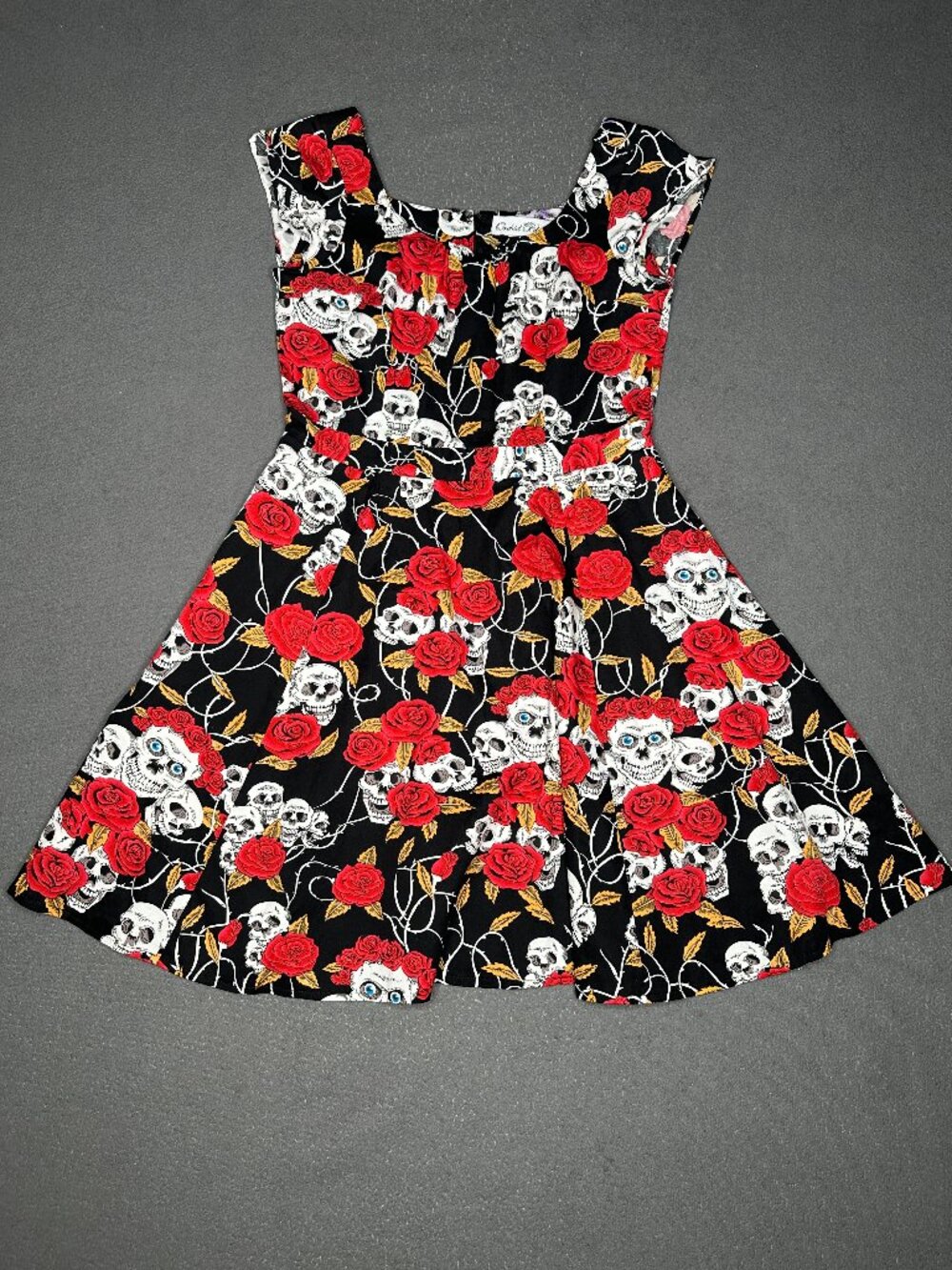 Orchid Bloom Skull and Rose Print Fit and Flare Dress Black Red Rockabilly US 8
